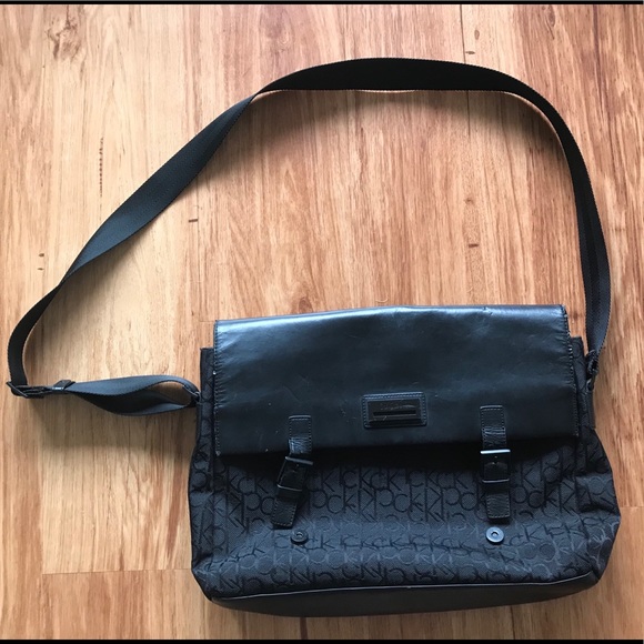 Calvin Klein laptop bag. Fits 15” laptop. - Picture 1 of 4